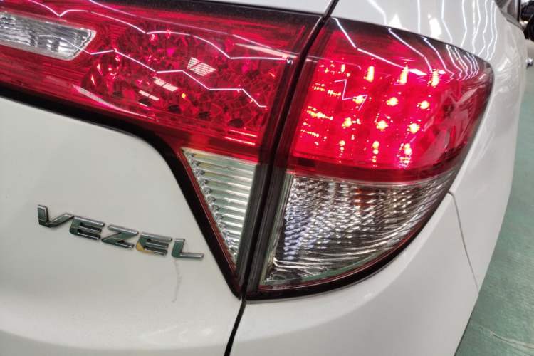 Used Honda Vezel 2020 1.5L CVT Pioneer Edition