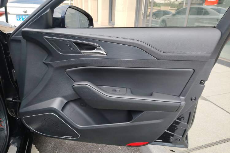 Used Hongqi H5 2020 1.8T Automatic Smart Connect Flagship Edition
