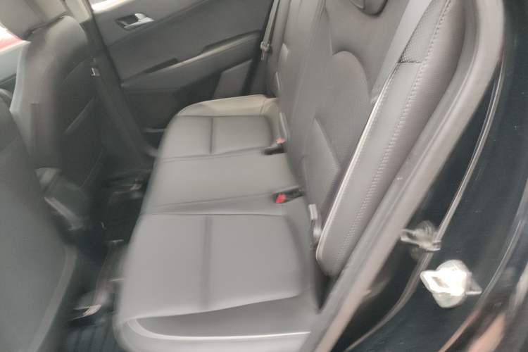 Used Hyundai ix25 2015 1.6L Automatic Two-Wheel Drive Smart GLS Trim
