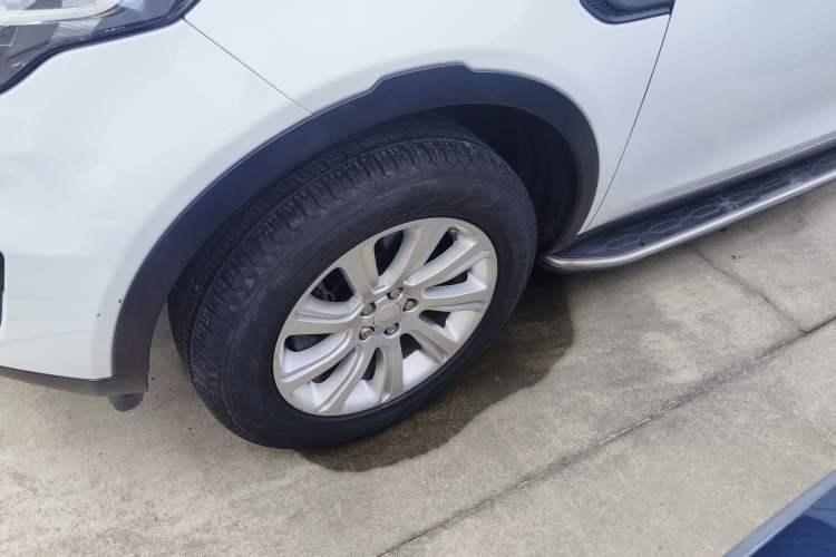 Used Land Rover Discovery Sport 2017 2.0T PURE
