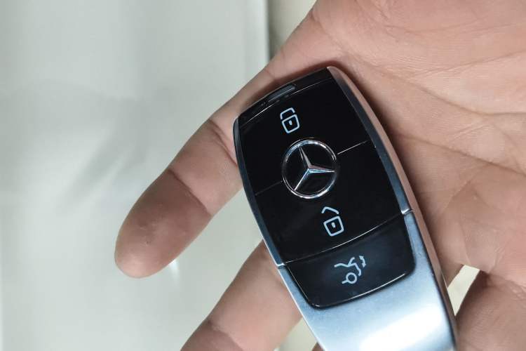 Used Mercedes-Benz E-Class 2019 E 260 Sport Edition 4MATIC
