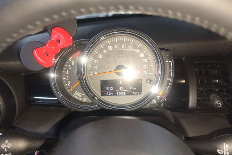 Used  MINI 2019 1.5T COOPER Classic Edition Five-Door Version
