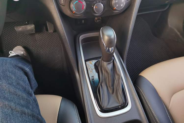 Used Chevrolet Monza 2022 320 Automatic Enjoyment Sunroof Version
