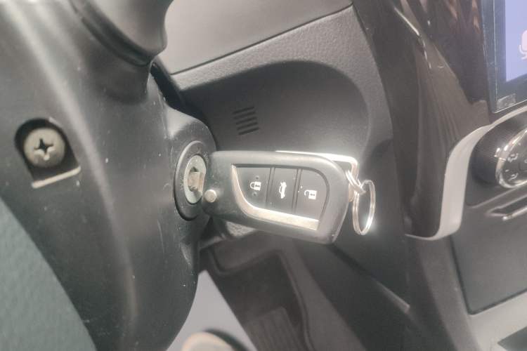 Used Toyota Corolla 2017 Revised Version 1.2T S-CVT GL