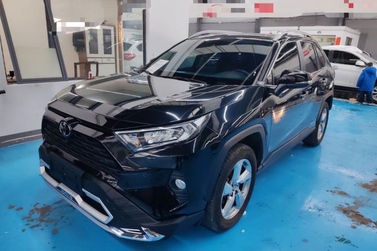 Used Toyota RAV4 2022 2.0L CVT Two-Wheel Drive Fashion Plus Edition