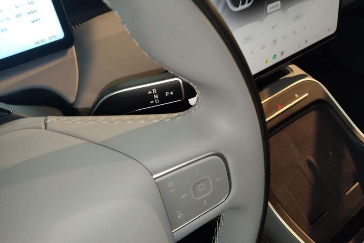 Used Nio ET5 2025 75 kWh
