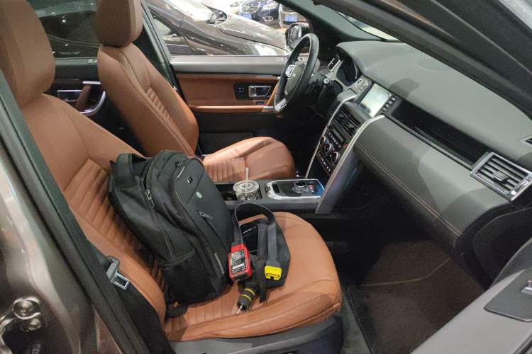 Used Land Rover Discovery Sport 2016 2.0T HSE LUXURY