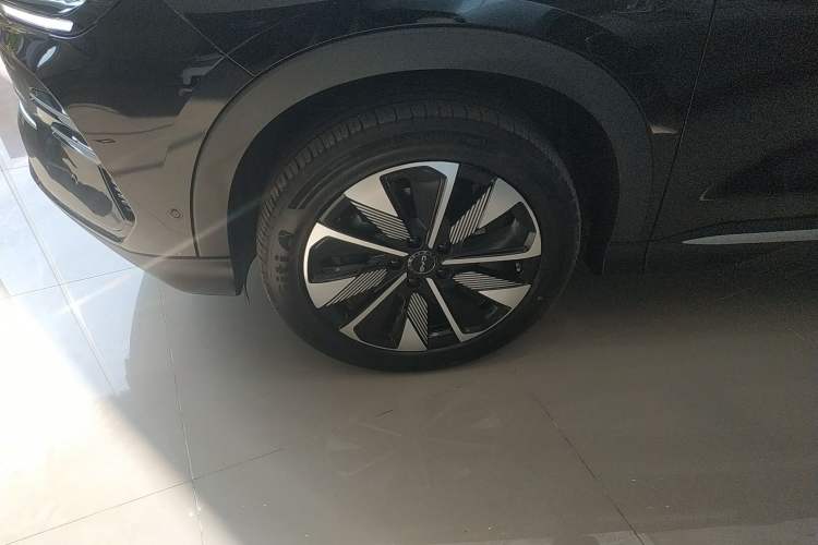 Used BYD Song PLUS New Energy 2025 DM-i Smart Drive Version 160KM Flagship PLUS