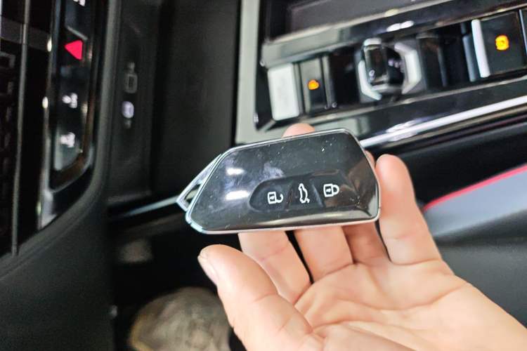 Used Volkswagen Lamando 2024 Lavida L 280TSI DSG Cool & Spicy Edition
