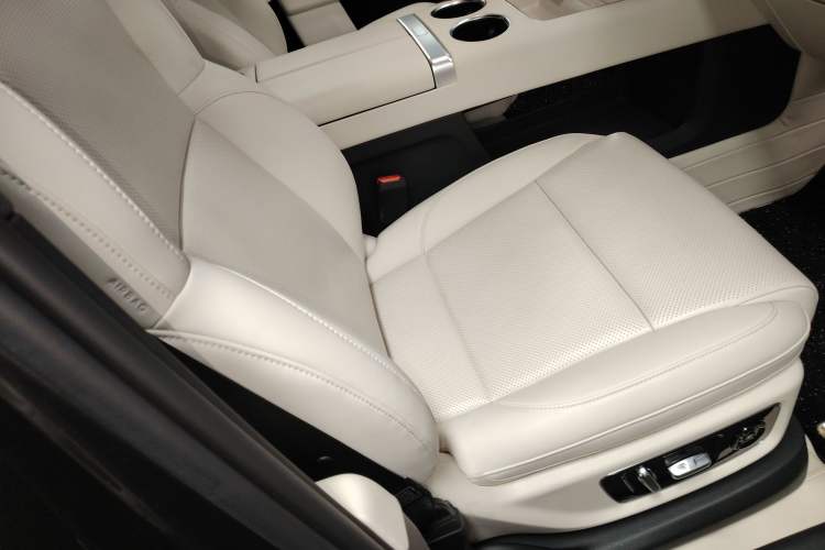 Used Li Auto L9 2024 Ultra Model
