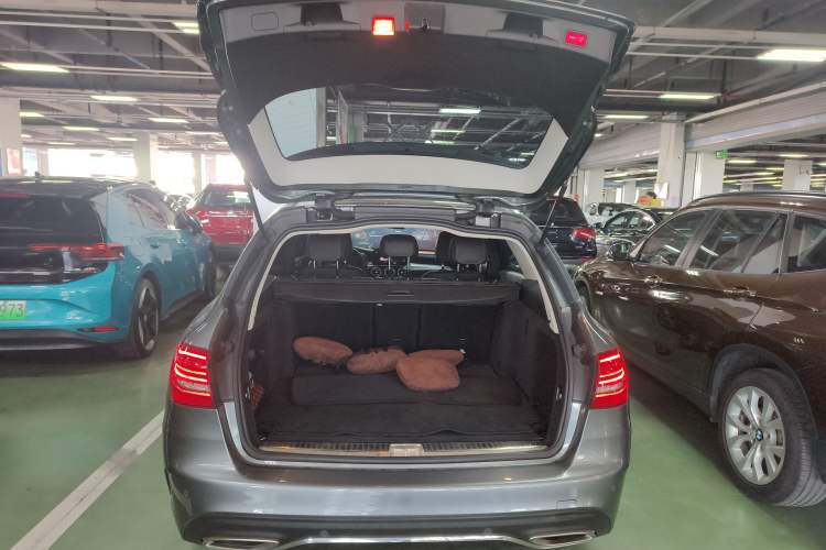 Used Mercedes-Benz C-Class 2019 C 260 Estate
