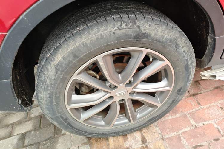 Used Geely Auto Emgrand X7 Sport 2018 1.8TD Automatic Two-Wheel Drive Smart 4G Connected Version