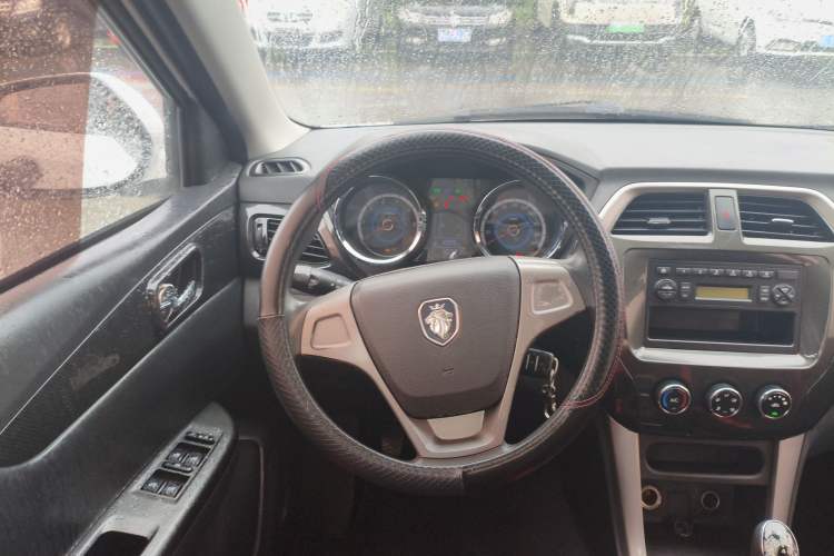 Used Foton Jiatu ix7 2016 1.5L ZhiShang Model
