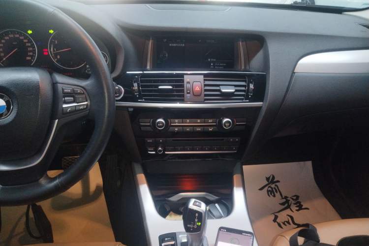 Used BMW X3 2014 xDrive28i Leading Model