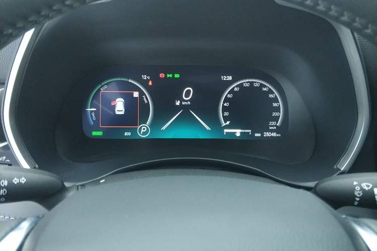 Used Toyota Highlander 2024 2.5L Smart Electric Hybrid Dual-Motor Two-Wheel-Drive Prestige Version 7 Seats
