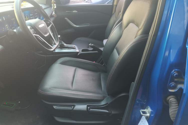 Used SAIC MAXUS T90 2021 2.0T Single-Turbo Automatic Two-Wheel Drive High-Ride Comfort Plus Long-Box Version
