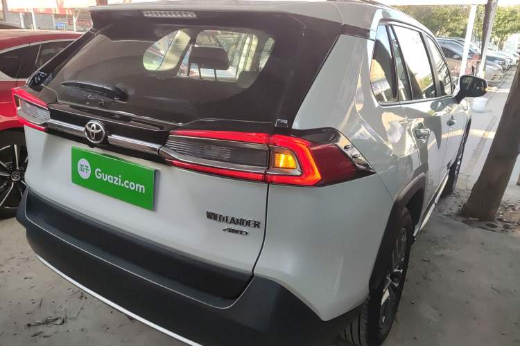 Used Toyota Wildlander 2023 2.0L CVT Four-Wheel Drive Luxury PLUS Edition