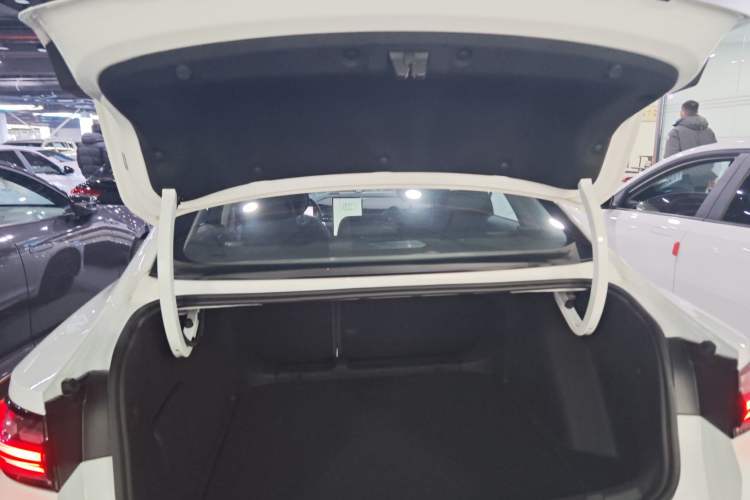 Used Geely Auto Preface 2024 Zhiqing 1.5TD Galaxy Edition