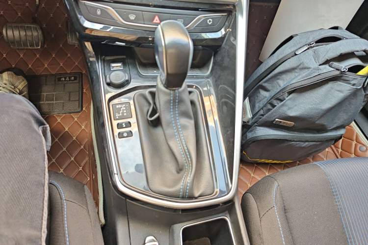 Used Peugeot 308 2018 1.6L Automatic Luxury Edition
