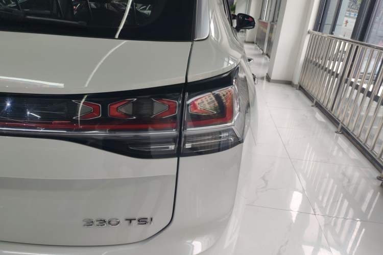 Used Volkswagen Tayron 2023 330TSI Two-Wheel-Drive R-Line High-Energy Version
