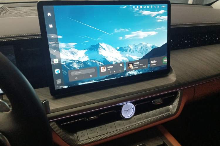 Used Tank 500 2023 3.0T Business Edition "Creation" Style 5 Seats
