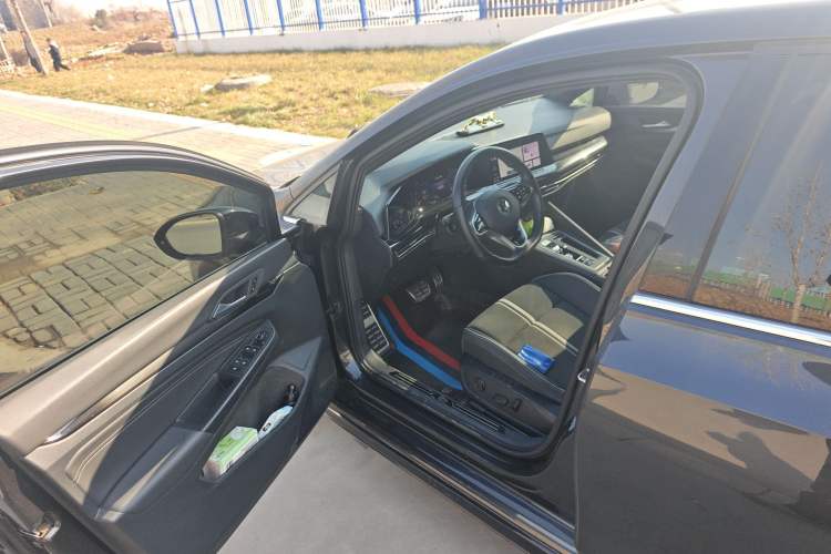 Used Volkswagen Golf 2021 280TSI DSG R-Line
