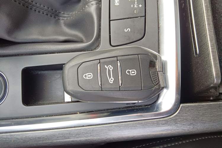 Used Citroen C6 2017 380THP Luxury Version