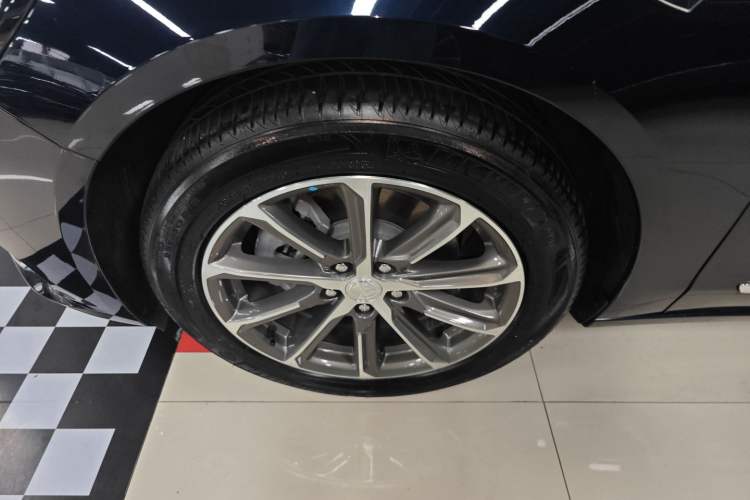 Used Buick LaCrosse 2021 652T Luxury Model
