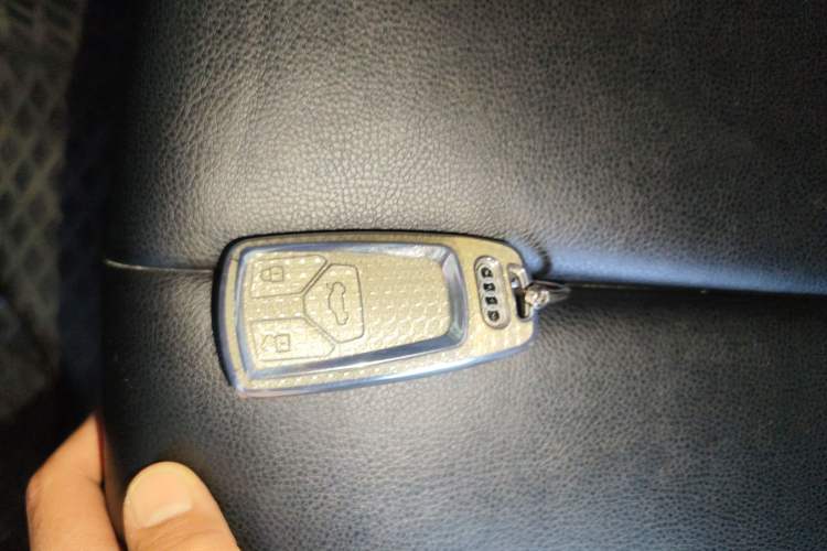 Used Audi Q2L 2018 35 TFSI Launch Exclusive Edition China V