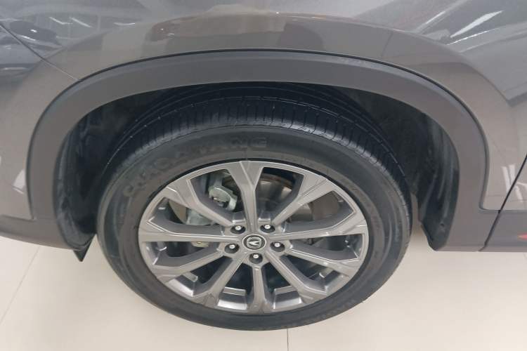 Used Changan CS75 2023 Enjoy Edition 1.5T DCT Prestige Version
