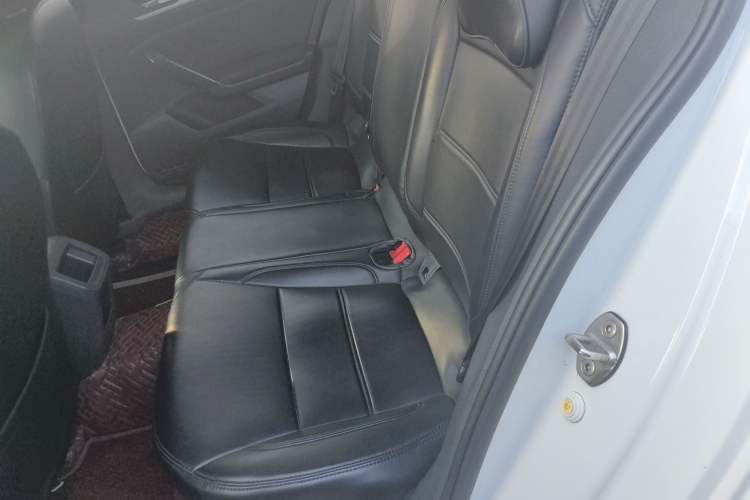 Used Volkswagen Lamando 2019 230TSI DSG Vision Edition China VI Standard
