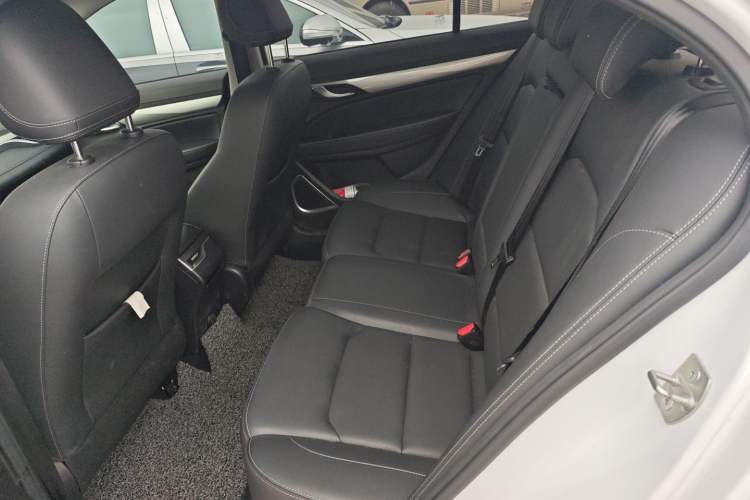 Used Geely Auto Emgrand 2020 1.5L CVT Upward Version
