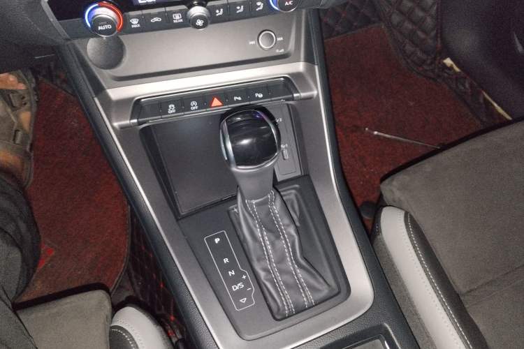 Used Audi Q3 2019 35 TFSI Advanced Dynamic Edition
