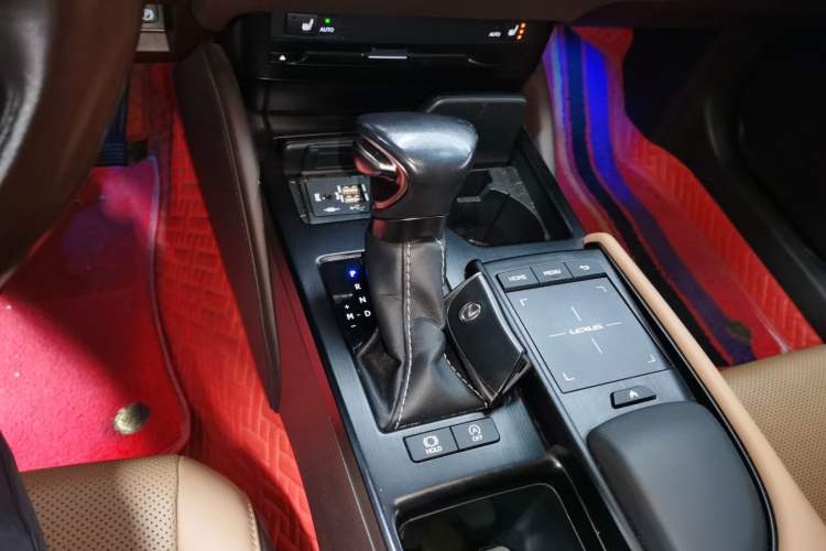 TDK.VehicleDetails.img