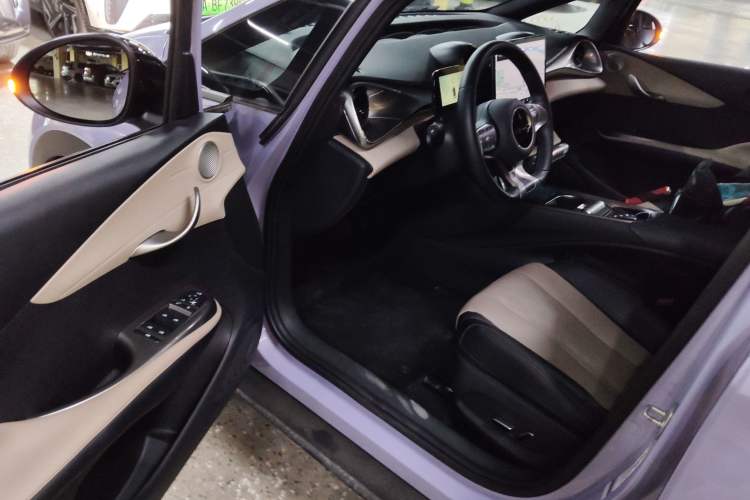 Used BYD Dolphin 2023 420 km Fashion Edition
