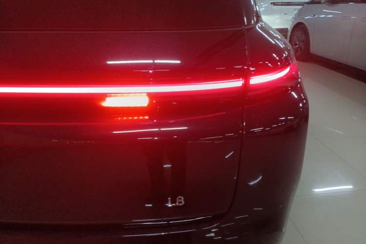 Used Li Auto L8 2023 Pro Model