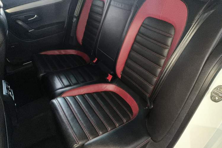 Used Volkswagen FAW-Volkswagen CC 2018 1.8TSI Luxury Model
