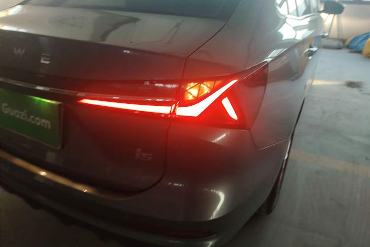 Used Roewe i5 2023 1.5L CVT Luxury Edition