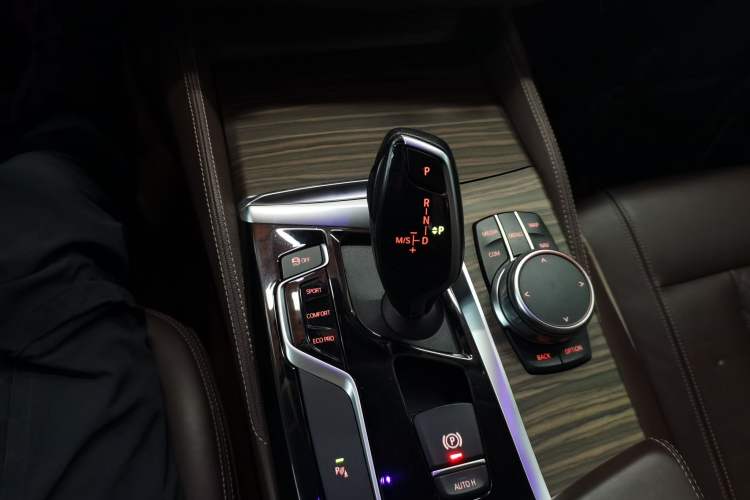 Used BMW 5 Series 2020 530Li Leading Edition Luxury Package
