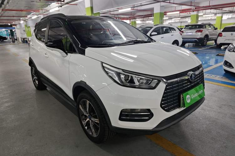 Used BYD Yuan New Energy 2018 EV360 Smart Connected Cool Model