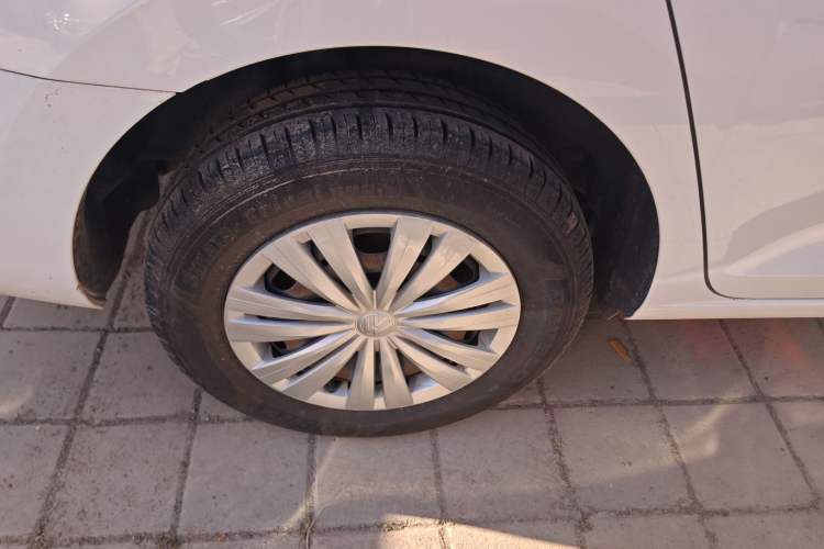 Used Volkswagen Santana 2016 1.4L Manual Fashion Edition
