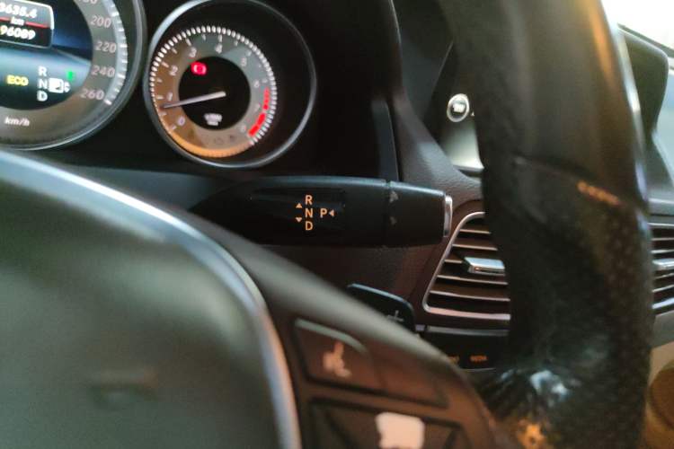 Used Mercedes-Benz E-Class (Import) 2014 E 200 Coupe
