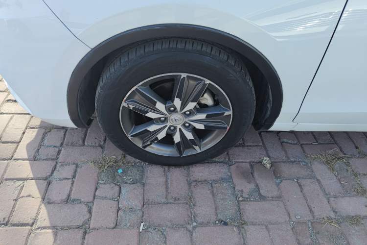 Used Changan Eado 2015 1.6L Automatic Junku Model China IV Standard
