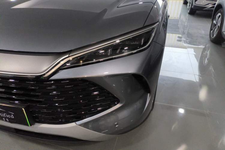 Used BYD Song L DM-i 2025 Intelligent Driving Version 160 km Beyond-Range Type