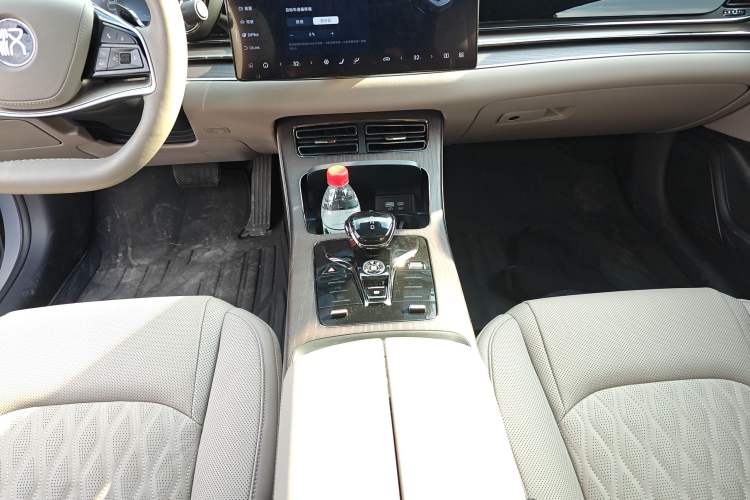 Used BYD Han 2025 EV with 701 km of Laser Radar-Enabled Intelligent Driving