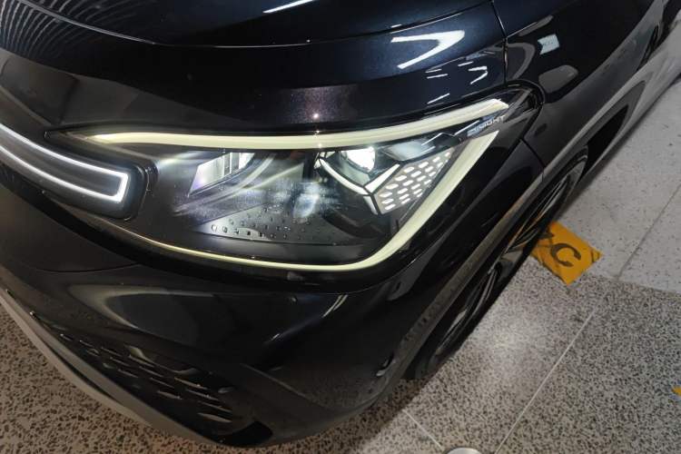 Used Volkswagen ID.6 CROZZ 2021 Long-Range PURE+ Edition