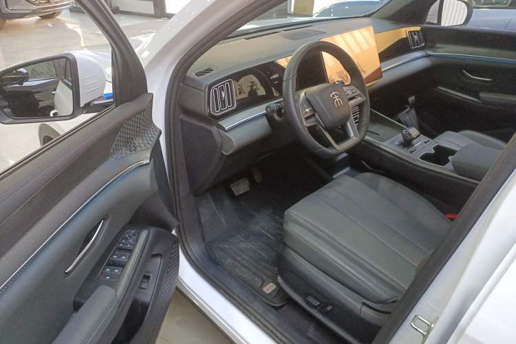 Used BYD Song Pro New Energy 2025 Second-Generation Intelligent Driving Version DM-i 115KM Excellence Edition
