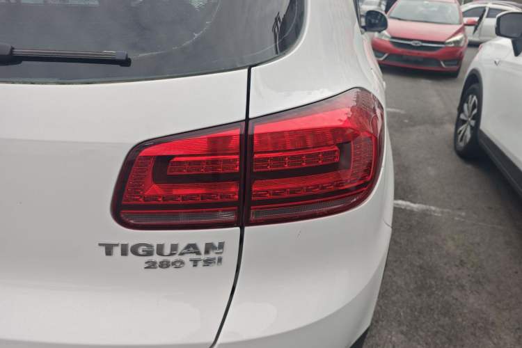 Used Volkswagen Tiguan 2016 280TSI Automatic Two-Wheel-Drive Silk Road Style Edition
