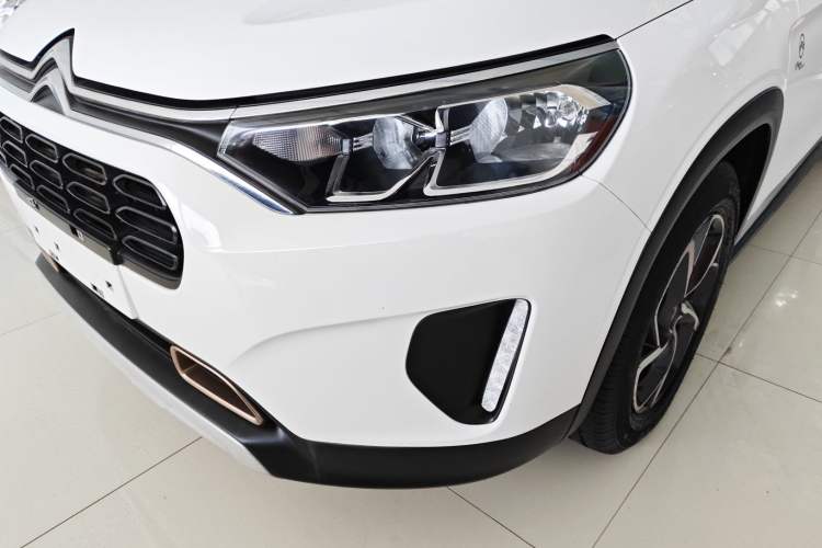 Used Citroen C3-XR 2019 230THP DCT ORIGINS Centennial Deluxe Edition
