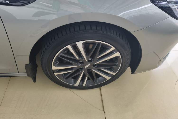 Used Chery Arrizo 8 2023 High-Performance Edition 2.0T DCT Powerfully Equipped
